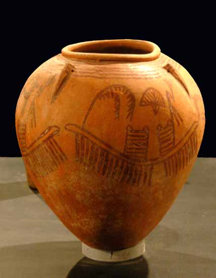 Ancient Egypt And Archaeology Web Site - Predynastic Vase